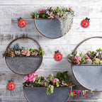 GIFTME 5 Metal Garden Yard Art Decorative 4 Pack Ladybugs Outside Garden Wall Sculptures(RED)
