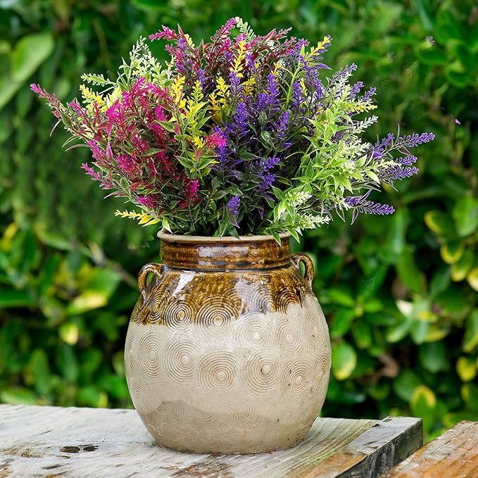 Xinnun 24 Bundles Flowers Outdoor Plants Fake Lavender Plant Artificial Greenery Decoration UV Resistant Plastic Faux Flowers for Home Garden Porch Courtyard Outdoor Indoor