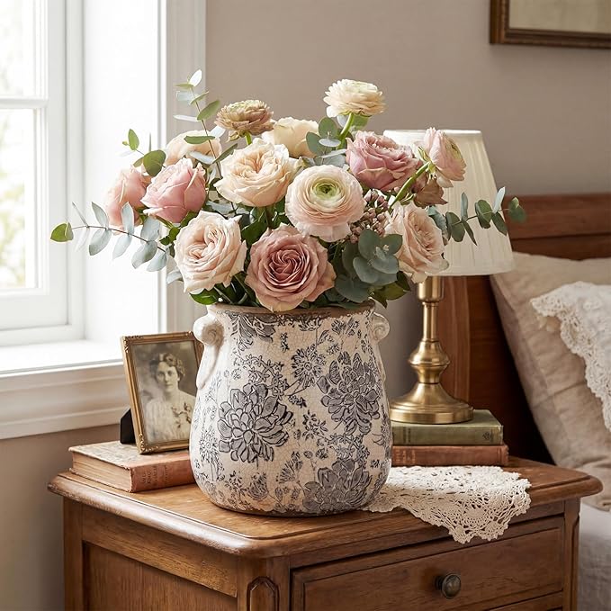 Ceramic Scroll Planter 6.5 Inch Chinoiserie Floral Vase with Drainage Holes Vintage Flower Vase Flower Pot Rustic Ceramic Pots for Indoor Plants Garden Home Bookshelf Decor(Gray)