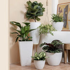LA JOLIE MUSE Flower Pots Outdoor Garden Planters, Indoor Plant Pots with Drainage Holes, Plastic, Speckled White, Set 2 (7.5 + 7.5 Inch)