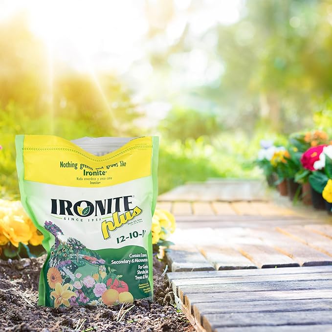Ironite Plus Shrubs, Trees Plant Food Bag Granular 12-10-10 3lb
