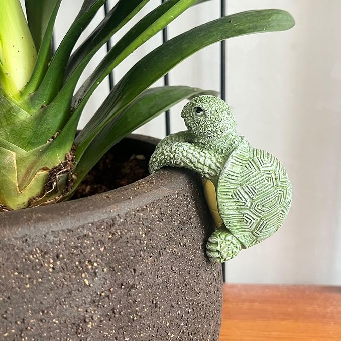 Turtle Flower Pot Hugger, Funny Pot Huggers for Planters, Resin Flower Pot Huggers, Climbing Turtle Statue Planter Pot Decorations for Home Garden Fence Patio Lawn Yard
