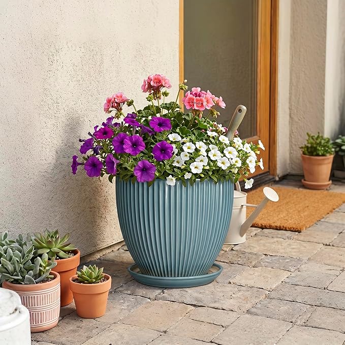 10 Inch Plant Pot, Ceramic Flower Pots with Drainage Hole and Saucer, Round Modern Planters for Indoor Plants, Decorative Plant Pots, Home Patio Decor, Plant Lover Gifts, Glaze Blue