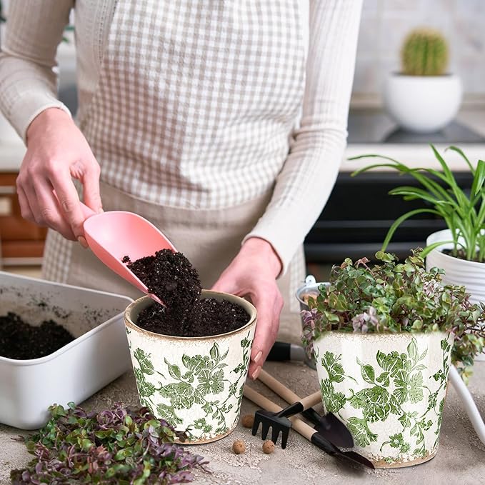 Beeveer Farmhouse Ceramic Planter 5.5 Inch Large Plants Pot Ice Crack Beige Green Flowers Plant Pots with Drainage Hole Indoor Plants Kitchen Rustic Antique Decor Gift
