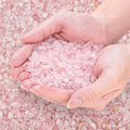 0.88 Lb Rose Quartz Crushed Stones Crystal Chips Bulk, Natural Gemstones Healing Reiki Crystals Mini Quartz Pebbles Irregular Shaped Decorative Vase Fillers Aquarium Gravel Rocks