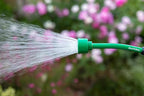Rain Bird TCNZLWAND16 16" Watering Wand Garden Hose Nozzle, Thumb Control, Carbon Fiber Texture, Shower Spray Pattern