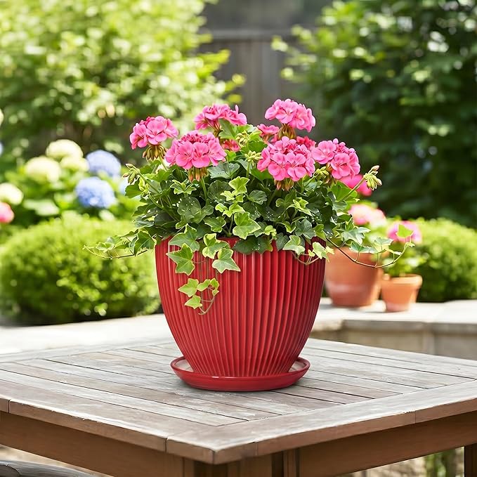 Ceramic Flower Pots 8 Inch, Ceramic Planters for Indoor House Plants, Decorative Plant Pots with Drainage Hole and Saucer, Modern Round Planter, Office Decor, Gifts for Men Women, Red