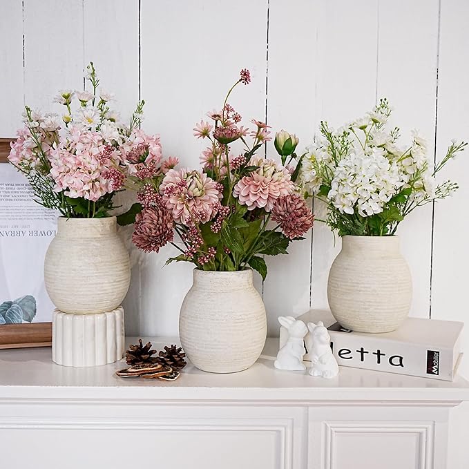 Jahe Faux Hydrangea Flowers Fenterpieces for Tables, Hydrangea Artificial Flowers Mixed Potted Plant, Fake Daisy Mixed Bouquet with Pot, Living Room, Bathroom, Balcony, Light Pink