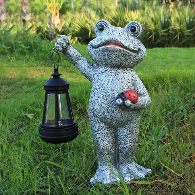 Frog Garden Statue Gifts Decor with Solar Outdoor Lantern for Patio Pathway Art Housewarming for Yard Decoration Lawn Ornament Gardening Gifts for Women Mom Grandma