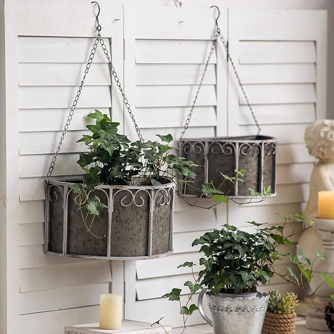 SOFE Farmhouse Galvanized Metal Hanging Planter Basket Set of 2, Unique Hanging Plant Pot Indoor Outdoor, 14 Inch/12inch Flower Pots Holder with Chain Hook, Home Garden Patio Decor