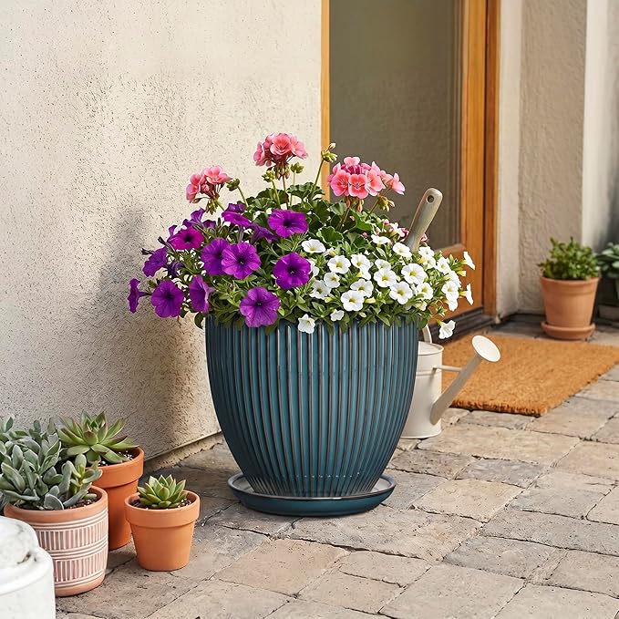 Ceramic Planter, 10 Inch Plant Pot with Drainage Hole and Saucer, Round Planters for Indoor Plants, Decorative Plant Pots, Modern Planter, Living Room Decor, Gifts for Plant Lovers, Retro Blue