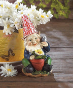 Gardening Gnome Solar Statue 3.75x3.5x7.25