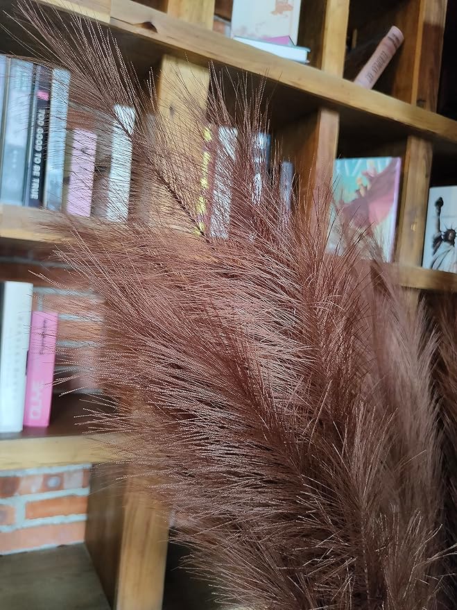 Premium Faux Brown Pampas Grass – 43.3" Tall Fluffy Decor, 8pcs 18-Branch One-Piece Stems No Assembly, Luxury Silk-Feel Feather Flowers for Boho Rustic Modern Home Decor (Cocoa Brown, 8 Stems / 110cm)