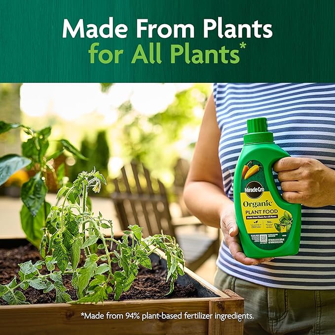 Miracle-Gro Organic Plant Food - Use with Indoor or Outdoor Plants, Organic Liquid Fertilizer for Containers and In-Ground Gardens, OMRI Listed, 32 fl. oz.