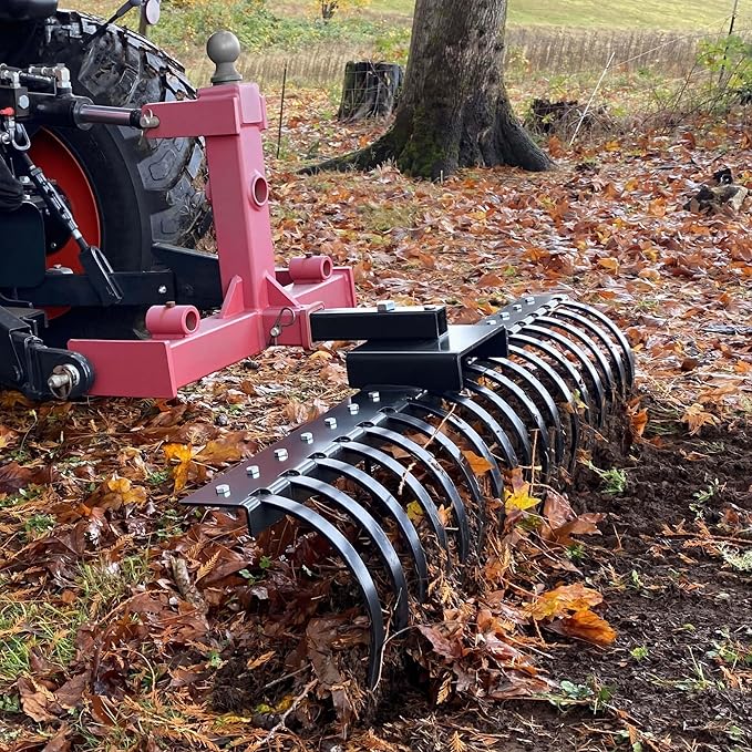 YITAMOTOR 48" Tow Behind Landscape Rake, 2" Receiver Lown Dethatcher Rack with 17 Steel Tines for ATV/UTV & 3-Point Hitch Systems Tractor, for Leaves, Debris, Grass, Pine Needles