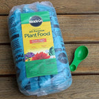 Miracle-Gro Water Soluble All Purpose Plant Food - Fertilizer For All Indoor or Outdoor Plants including Roses, Flowers, Vegetables, Houseplants, Trees, and Shrubs, 6.25 lbs.