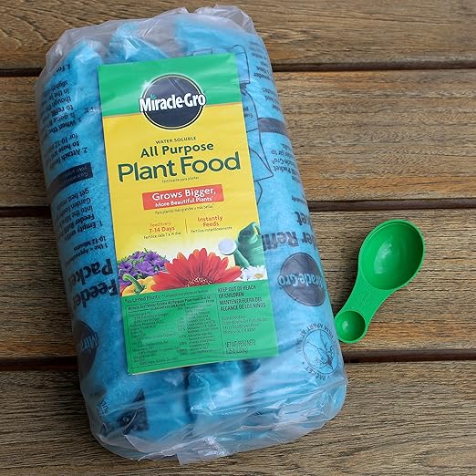 Miracle-Gro Water Soluble All Purpose Plant Food - Fertilizer For All Indoor or Outdoor Plants including Roses, Flowers, Vegetables, Houseplants, Trees, and Shrubs, 6.25 lbs.