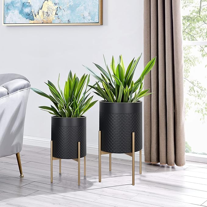 Oakrain Planters for Indoor Plants, Set of 2 Mid Century Modern Planter with Stand, Decorative Metal Planter Pots for Living Room, Office, Garden or Balcony, Matte Black, 10"&12"