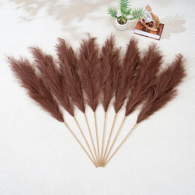 Premium Faux Brown Pampas Grass – 43.3" Tall Fluffy Decor, 8pcs 18-Branch One-Piece Stems No Assembly, Luxury Silk-Feel Feather Flowers for Boho Rustic Modern Home Decor (Cocoa Brown, 8 Stems / 110cm)