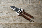 FELCO 8 ELITE Pruning Shears – 8.3" Swiss-Made Garden Clippers with Leather-Wrapped Handle for Large Right Hand | Hand Pruners for Gardening | Garden Tool Cutter with Bypass Blade, Carbon Steel
