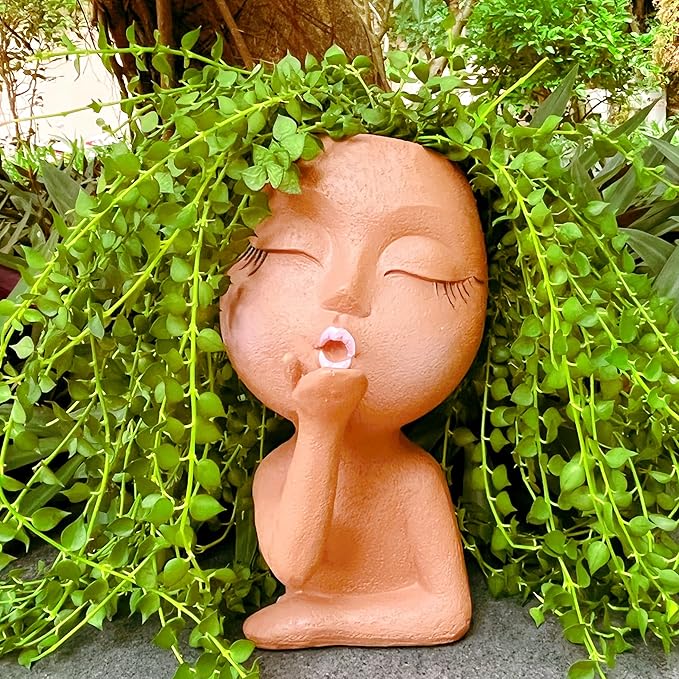 Brown Resin Handcrafted Cute Flower Pot, Suitable for Indoor and Outdoor Use, with Drain Hole and Anti-Friction Pads